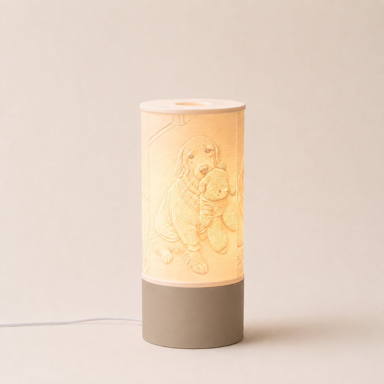 Column lamp with a brown base